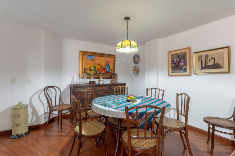 Apartamento de 3 alcobas en venta en Santa Paula, Bogotá, 147 m² · foto 4 de 20