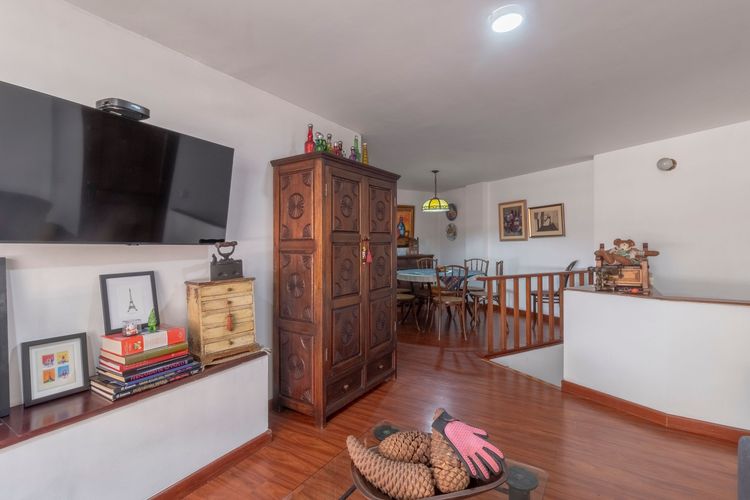 Apartamento de 3 alcobas en venta en Santa Paula, Bogotá, 147 m² · foto 7 de 20