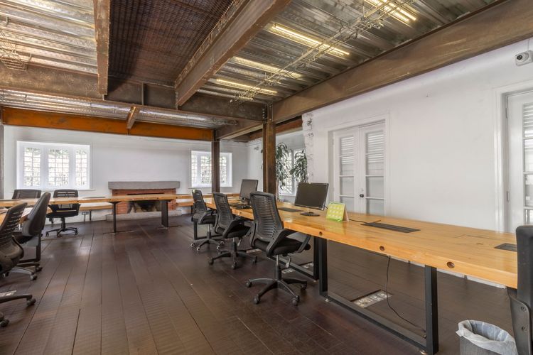 Casa de 5 alcobas en venta en Los Rosales, Bogotá, 512 m² · foto 16 de 20