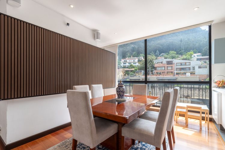 Apartamento de 3 alcobas en venta en El Refugio, Bogotá, 130 m² · foto 6 de 20