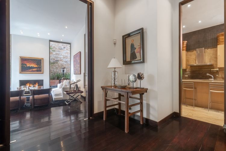 Casa de 3 alcobas en venta en Los Rosales, Bogotá, 482 m² · foto 7 de 20