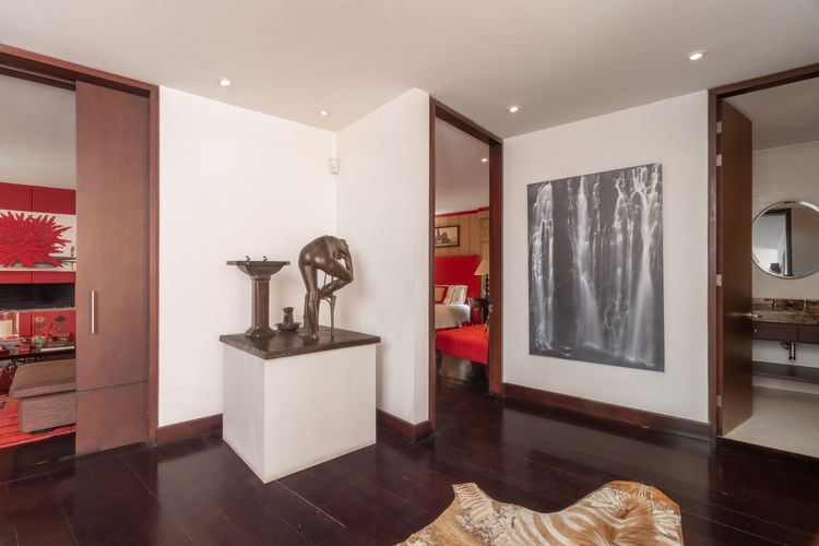 Casa de 3 alcobas en venta en Los Rosales, Bogotá, 482 m² · foto 10 de 20