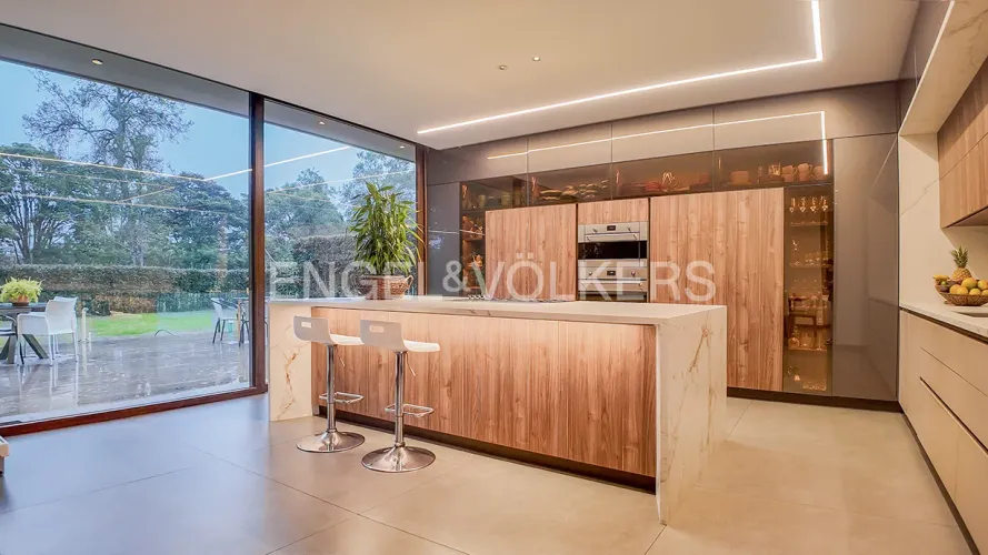 Casa de 4 alcobas en venta en Guaymaral, Bogotá, 539 m² · foto 11 de 22