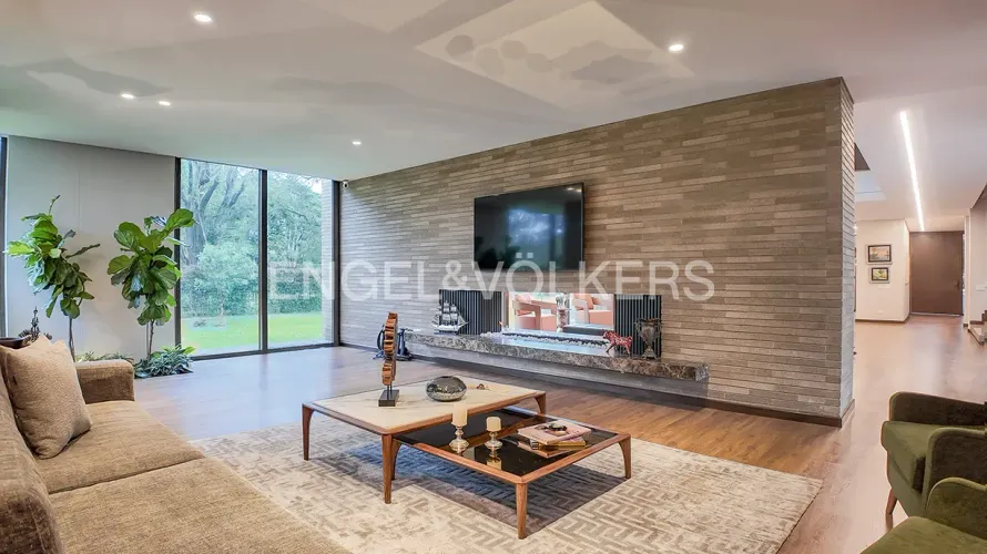 Casa de 4 alcobas en venta en Guaymaral, Bogotá, 539 m² · foto 6 de 22