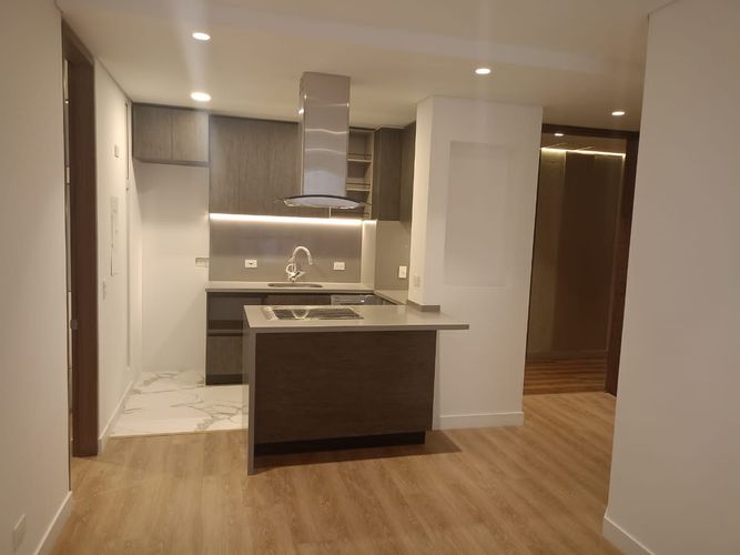 Apartamento de 1 alcoba en venta en Chicó Reservado, Bogotá, 60 m² · foto 5 de 15