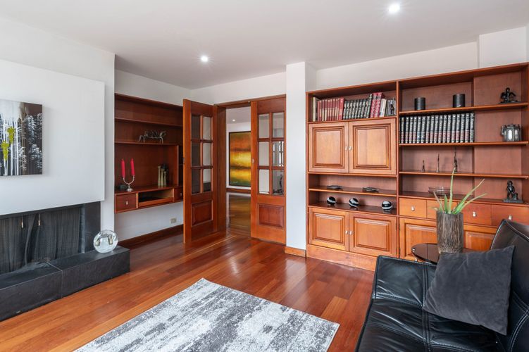 Apartamento de 5 alcobas en venta en San Patricio, Bogotá, 378 m² · foto 6 de 20