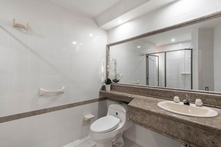 Apartamento de 5 alcobas en venta en San Patricio, Bogotá, 378 m² · foto 15 de 20