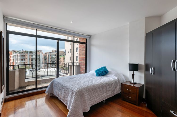 Apartamento de 5 alcobas en venta en San Patricio, Bogotá, 378 m² · foto 17 de 20