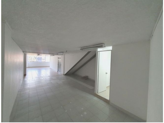 Bodega en arriendo en La Candelaria, Medellín, 218 m² · foto 9 de 12