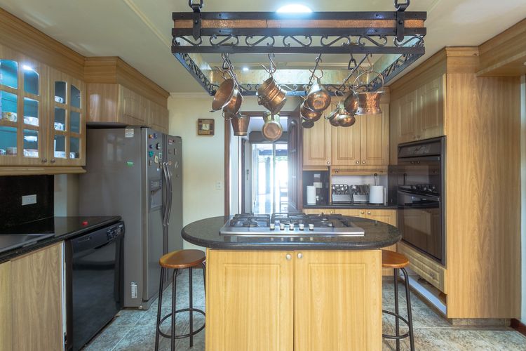 Casa de 5 alcobas en venta en El Poblado, Medellín, 267 m² · foto 9 de 20
