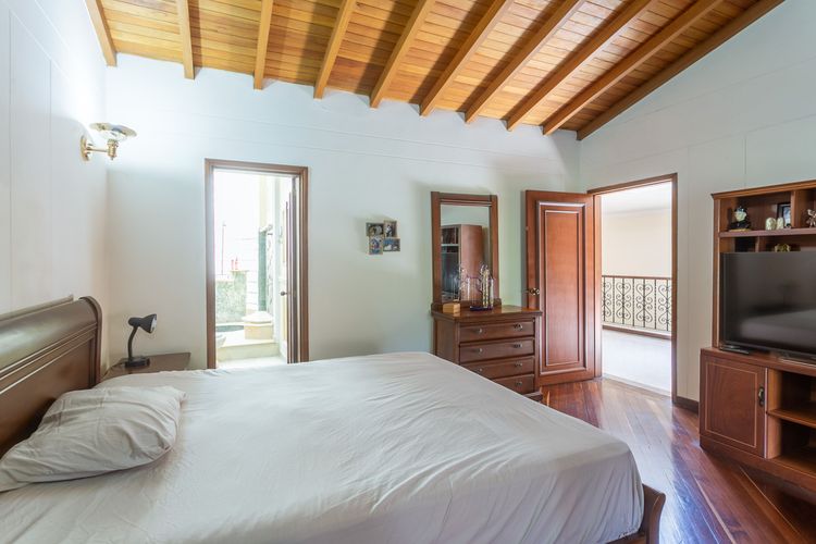 Casa de 5 alcobas en venta en El Poblado, Medellín, 267 m² · foto 15 de 20