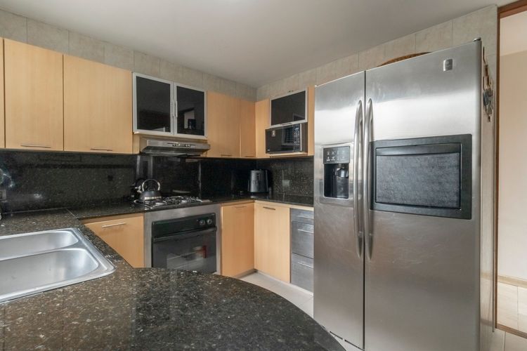 Apartamento de 4 alcobas en venta en Ciudad Salitre, Bogotá, 240 m² · foto 4 de 20