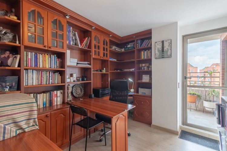 Apartamento de 4 alcobas en venta en Ciudad Salitre, Bogotá, 240 m² · foto 12 de 20
