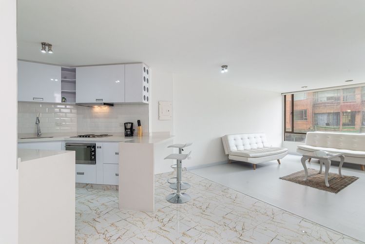Apartamento de 1 alcoba en arriendo en La Cabrera, Bogotá, 56 m² · foto 3 de 14
