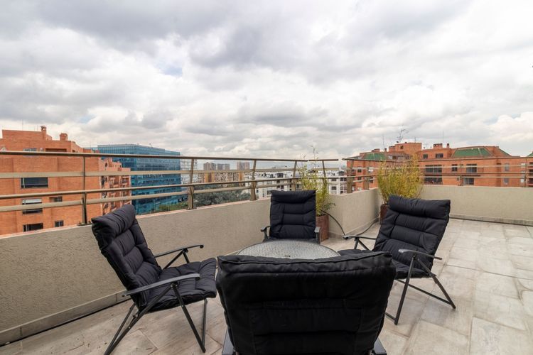 Apartamento de 4 alcobas en venta en Ciudad Salitre, Bogotá, 240 m² · foto 16 de 20