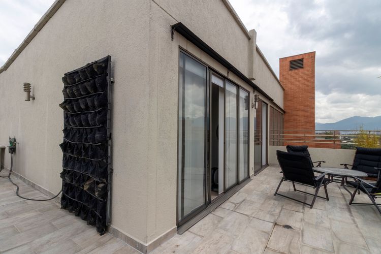 Apartamento de 4 alcobas en venta en Ciudad Salitre, Bogotá, 240 m² · foto 17 de 20
