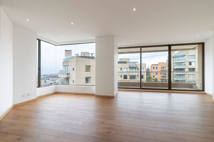Apartamento de 3 alcobas en venta en Colinas De Suba, Bogotá, 177 m² · foto 4 de 20