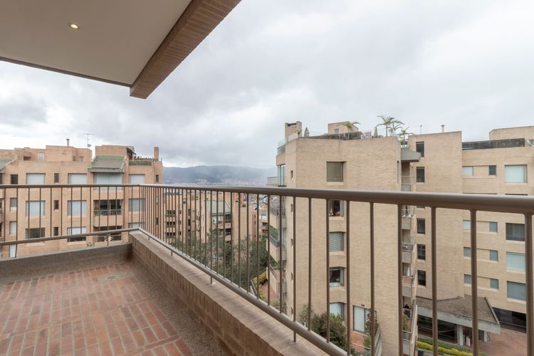 Apartamento de 3 alcobas en venta en Colinas De Suba, Bogotá, 177 m² · foto 7 de 20
