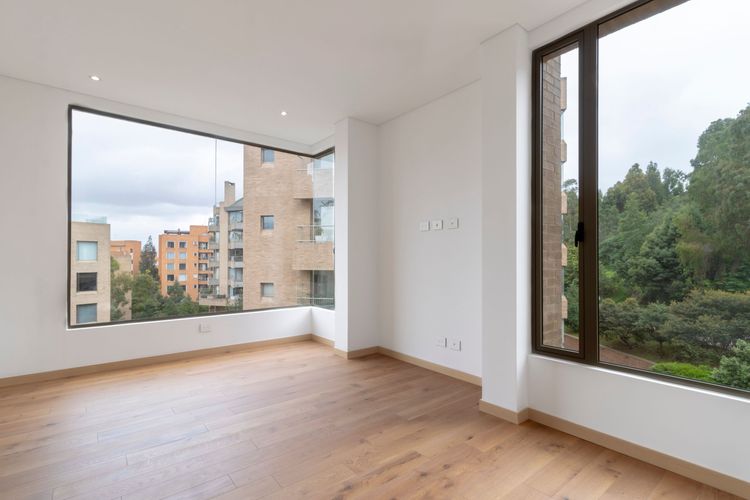 Apartamento de 3 alcobas en venta en Colinas De Suba, Bogotá, 177 m² · foto 8 de 20