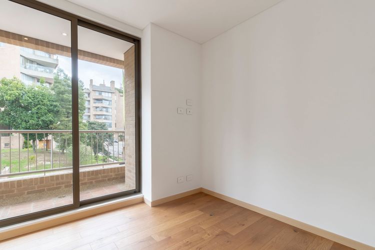 Apartamento de 3 alcobas en venta en Colinas De Suba, Bogotá, 177 m² · foto 12 de 20