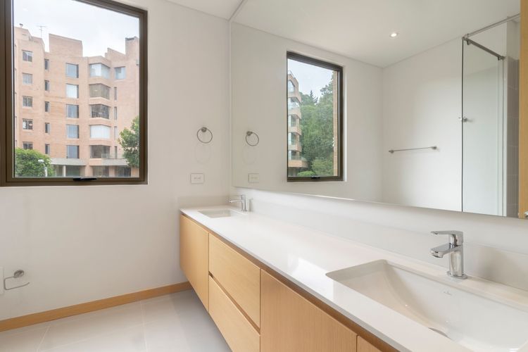 Apartamento de 3 alcobas en venta en Colinas De Suba, Bogotá, 177 m² · foto 14 de 20