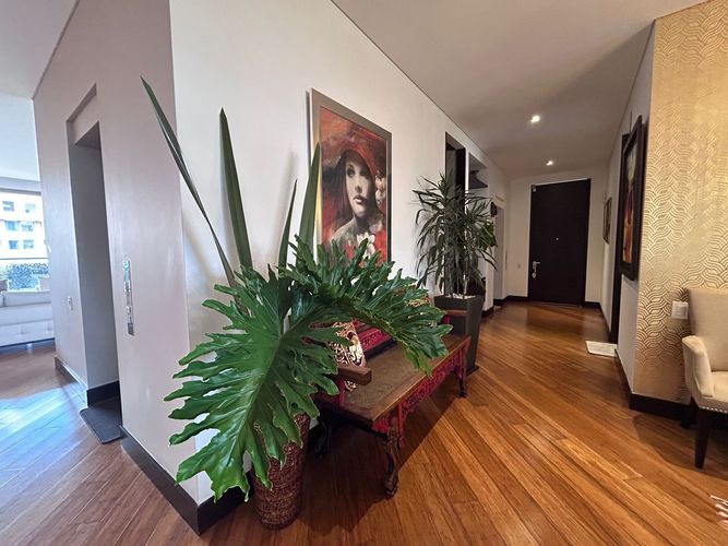 Apartamento de 4 alcobas en arriendo en Colinas De Suba, Bogotá, 376 m² · foto 13 de 20