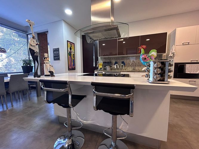 Apartamento de 4 alcobas en arriendo en Colinas De Suba, Bogotá, 376 m² · foto 15 de 20
