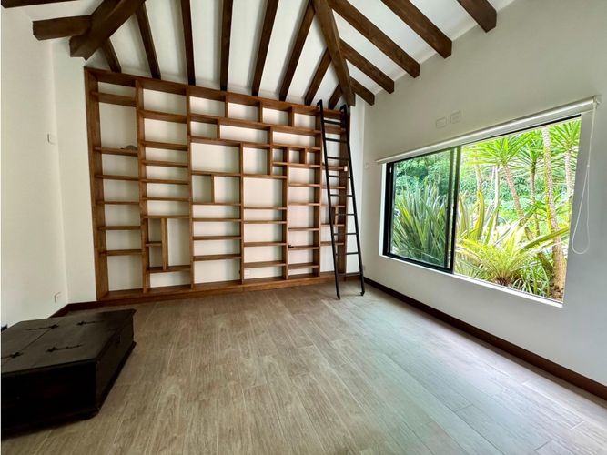 Casa de 4 alcobas en venta en Cabeceras De Llanogrande, Rionegro, 704 m² · foto 12 de 18