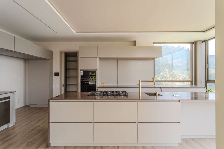 Casa de 3 alcobas en venta en Loma Del Chocho, Envigado, 611 m² · foto 9 de 20