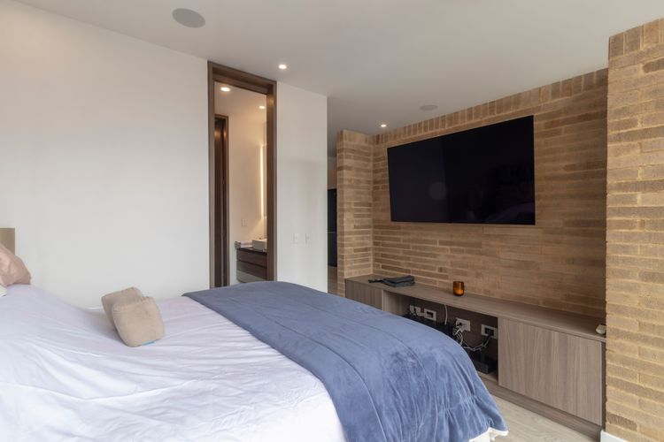 Apartamento de 1 alcoba en venta en Santa Barbara Occidental, Bogotá, 56 m² · foto 10 de 16
