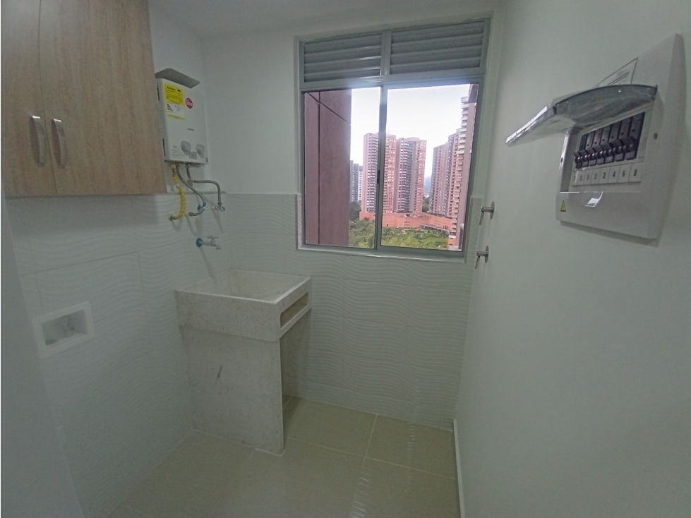 Apartamento en venta en Ditaires, Itagüí · foto 4 de 12