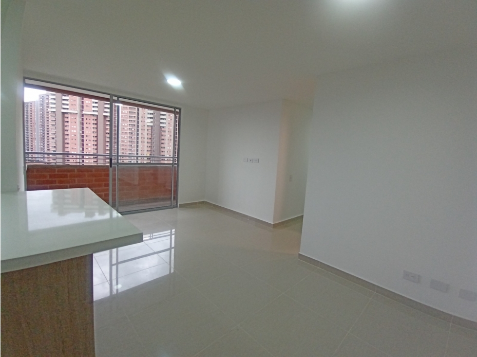 Apartamento en venta en Ditaires, Itagüí · foto 5 de 12