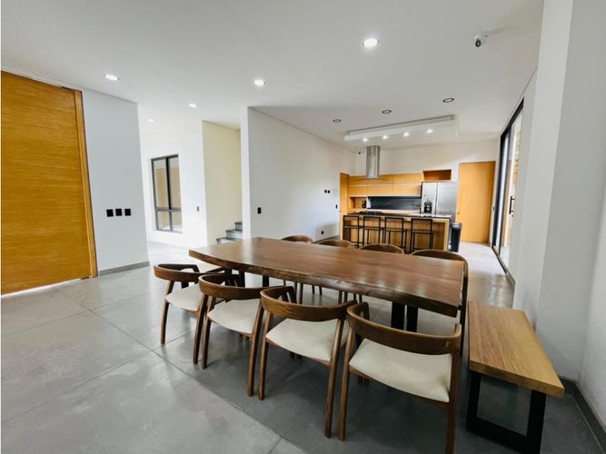 Apartamento de 3 alcobas en venta en Escobero, Envigado, 248 m² · foto 5 de 24