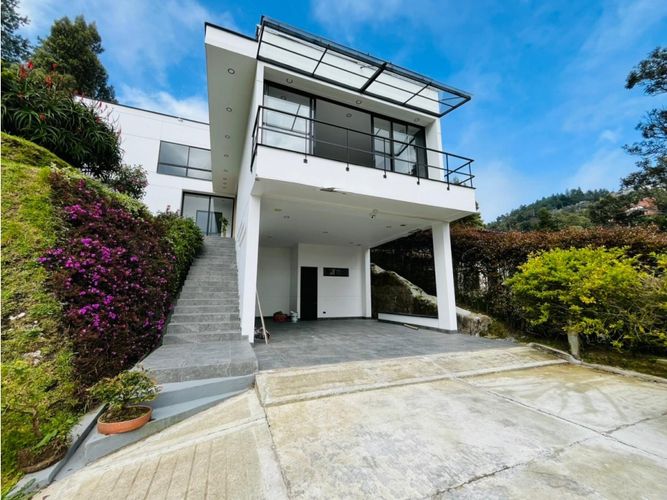 Apartamento de 3 alcobas en venta en Escobero, Envigado, 248 m² · foto 7 de 24
