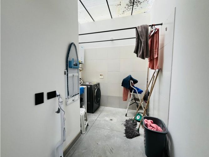 Apartamento de 3 alcobas en venta en Escobero, Envigado, 248 m² · foto 24 de 24
