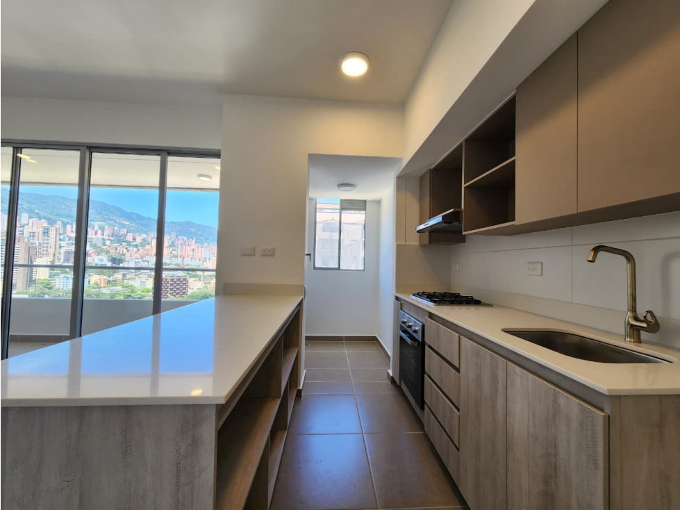 Apartamento en venta en Calasanz, Medellín · foto 4 de 18