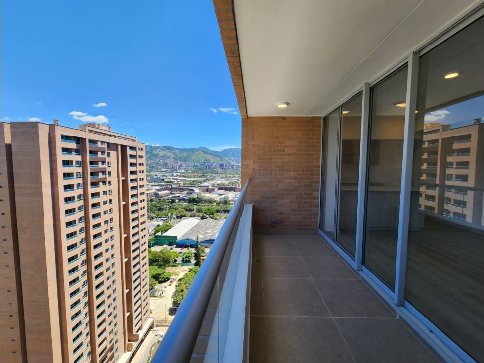 Apartamento en venta en Calasanz, Medellín · foto 5 de 18