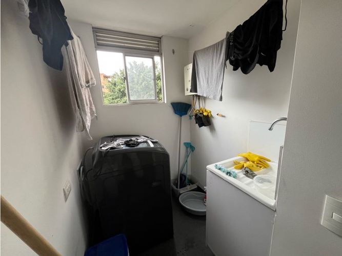 Apartamento de 3 alcobas en venta en Bolivariana, Medellín, 96 m² · foto 12 de 24