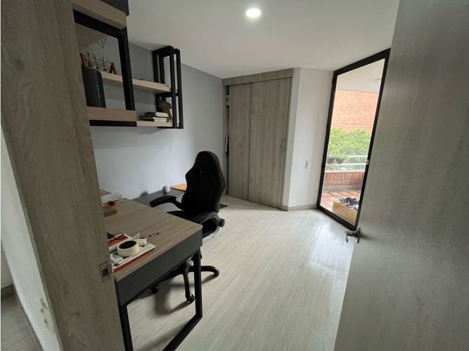 Apartamento de 3 alcobas en venta en Bolivariana, Medellín, 96 m² · foto 15 de 24