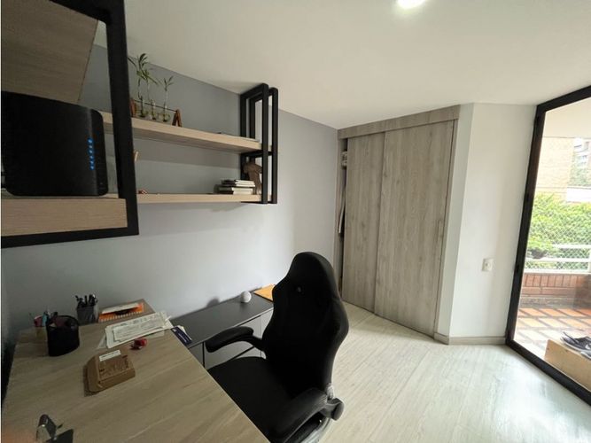 Apartamento de 3 alcobas en venta en Bolivariana, Medellín, 96 m² · foto 17 de 24