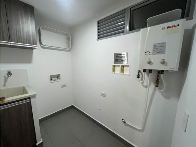 Apartamento de 2 alcobas en arriendo en Loma De Las Brujas, Medellín, 80 m² · foto 20 de 20