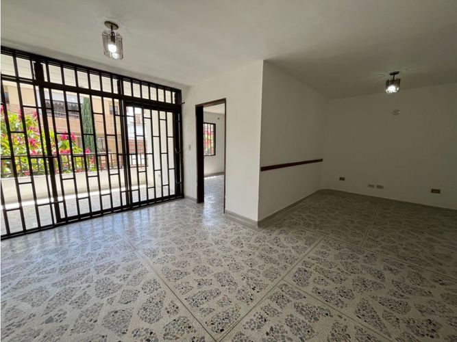 Casa de 4 alcobas en arriendo en Andalucìa, Envigado, 100 m² · foto 8 de 24
