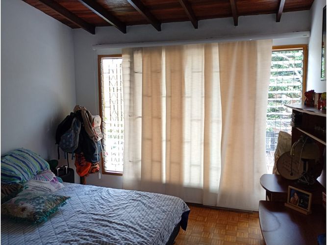 Casa de 5 alcobas en venta en Malta, Itagüí, 460 m² · foto 13 de 19