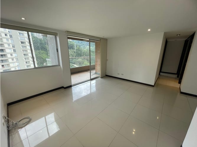 Apartamento de 3 alcobas en arriendo en Ub Cortijo De San Jose, Sabaneta, 85 m² · foto 4 de 19