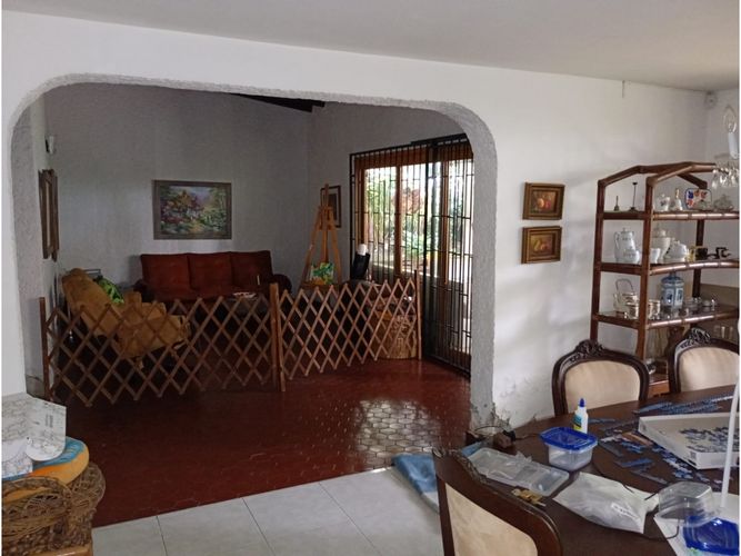 Casa de 5 alcobas en arriendo en Malta, Itagüí, 460 m² · foto 15 de 19