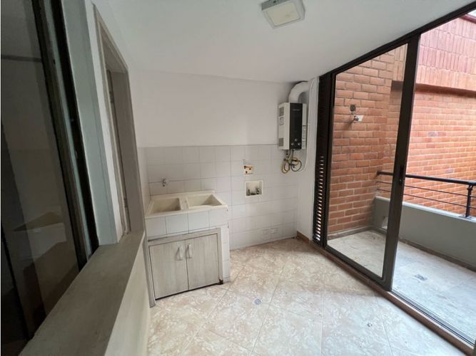 Apartamento en venta en Laureles, Medellín · foto 5 de 23