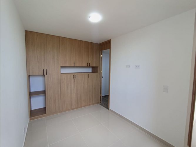 Apartamento de 2 alcobas en venta en Alfonso Lopez, La Estrella, 50 m² · foto 14 de 24