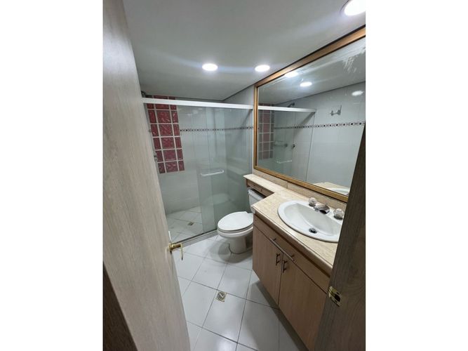 Apartamento en venta en Laureles, Medellín · foto 10 de 23
