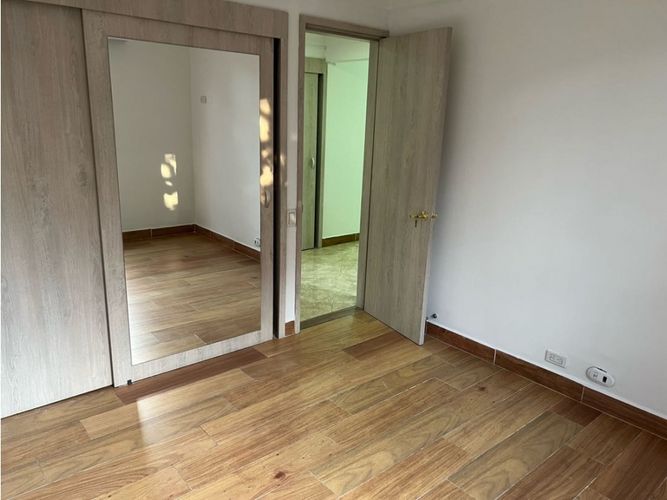 Apartamento en venta en Laureles, Medellín · foto 16 de 23