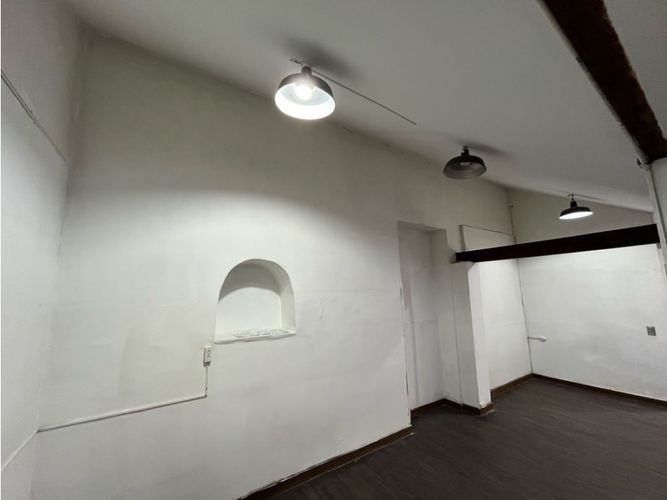 Local en arriendo en Mesa, Envigado, 32 m² · foto 2 de 12